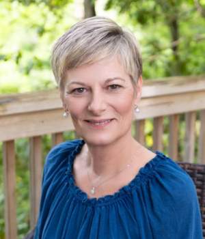 Vicky Lowery